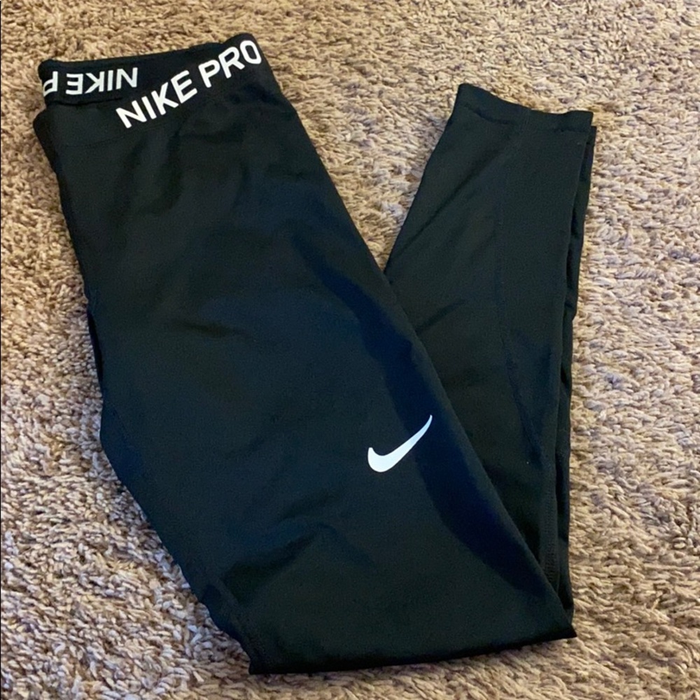 Nike Pro leggings
